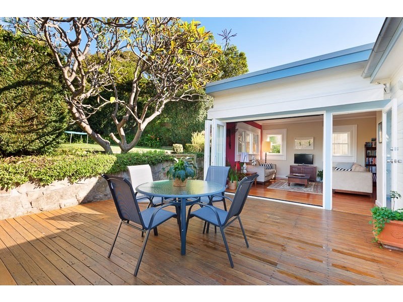 15 Sunshine Street, Manly Vale NSW 2093