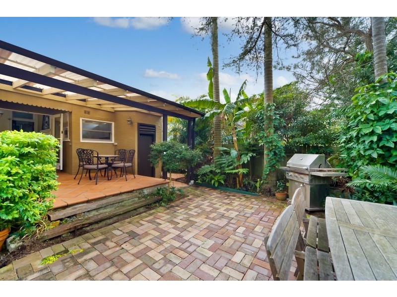 12 Parkview Road, Fairlight NSW 2094