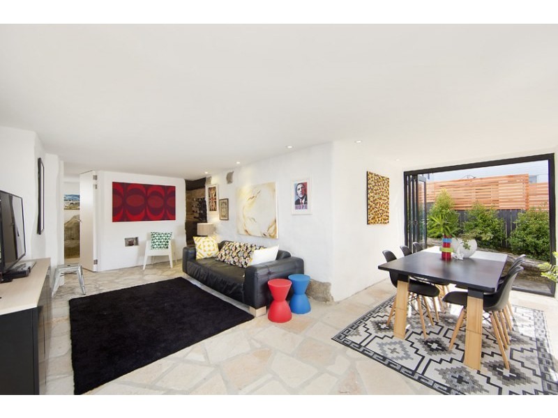 24 Makim Street, North Curl Curl NSW 2099