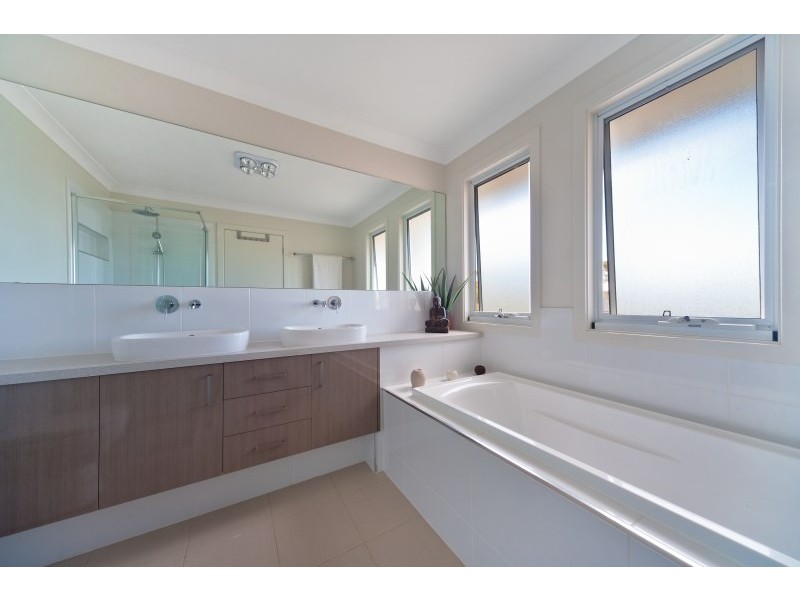 5F Castle Circuit, Seaforth NSW 2092