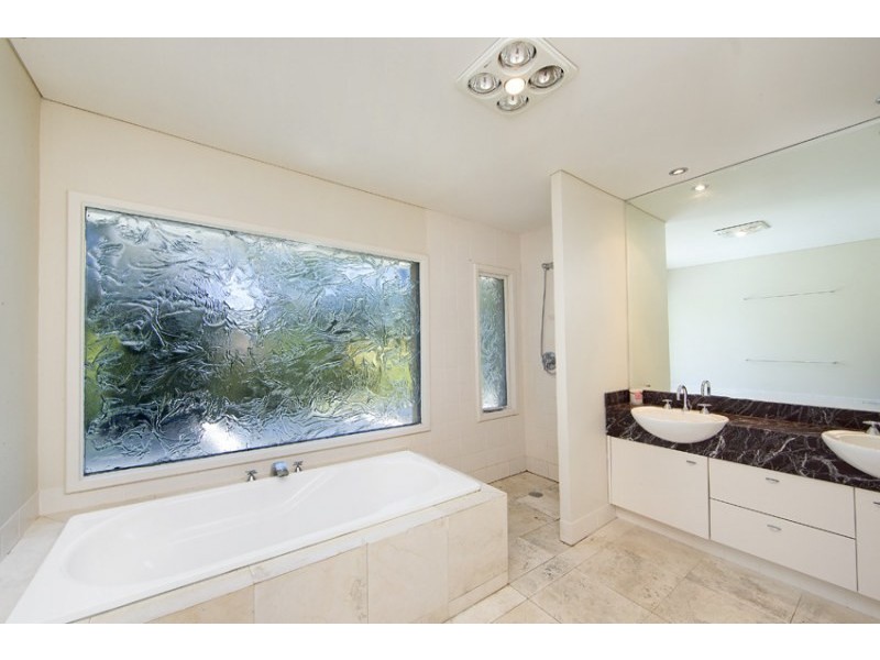 4 Holloway Place, Curl Curl NSW 2096