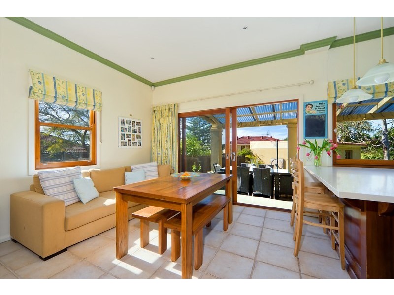 1 Karingal Street, Seaforth NSW 2092