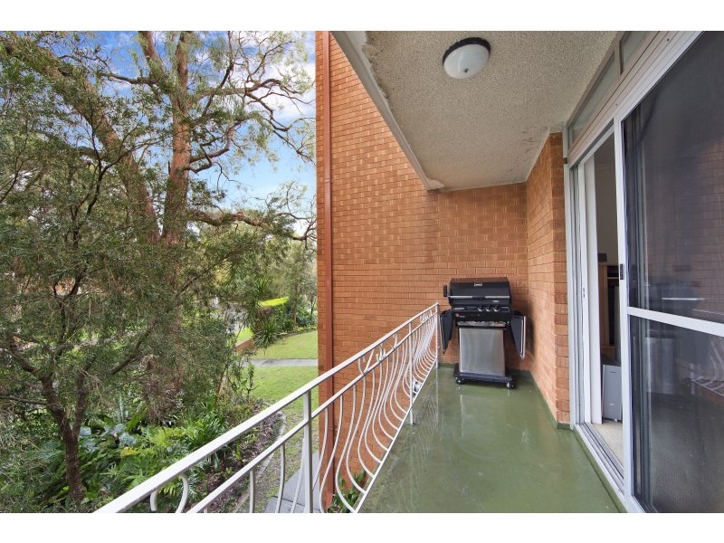 Unit 8/1 Fairway Close, Manly Vale NSW 2093