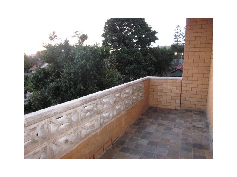 Unit 13/39 Wyuna Avenue, Freshwater NSW 2096