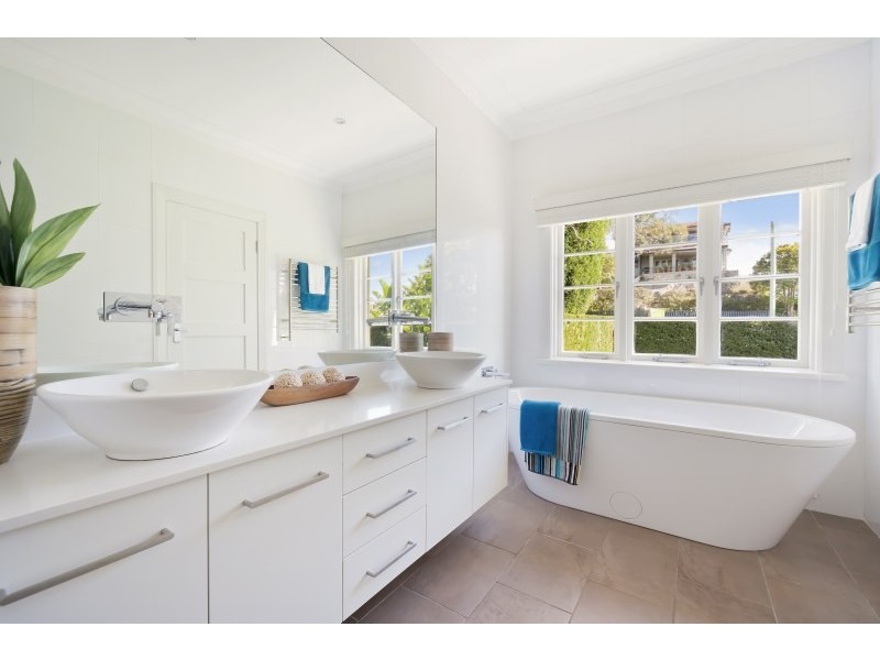 19 Scales Parade, Balgowlah Heights NSW 2093