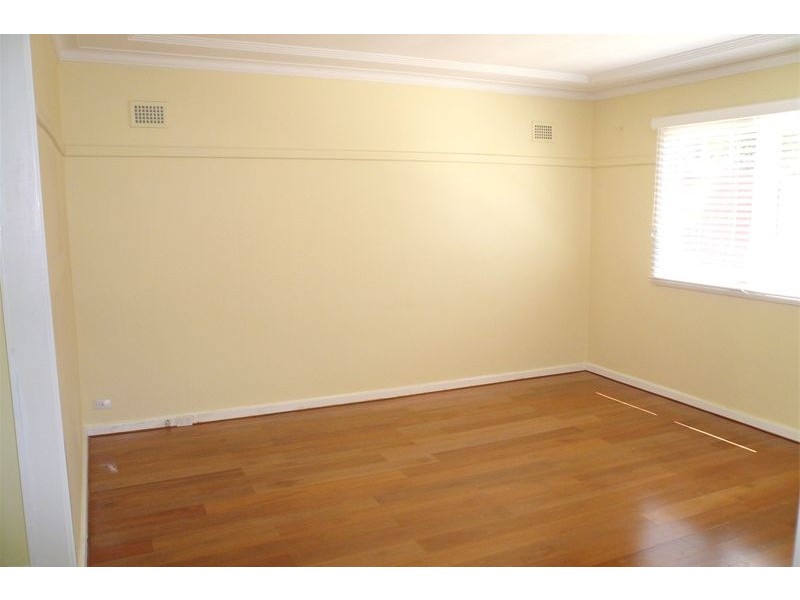 37 Smith Avenue, Allambie NSW 2100