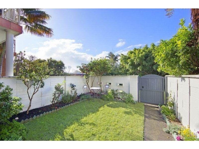 Unit 9/82 Soldiers Avenue, Freshwater NSW 2096