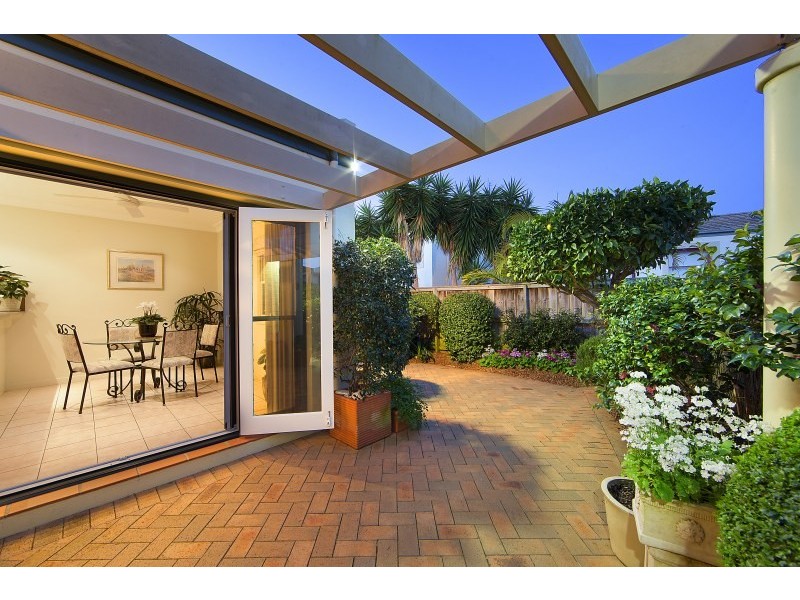 4 Illaroo Place, Mona Vale NSW 2103