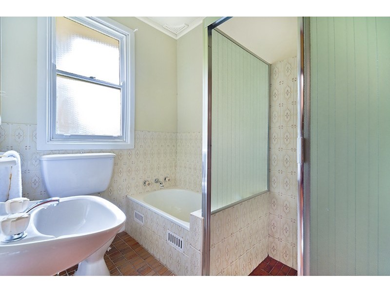 24 Baringa Avenue, Seaforth NSW 2092