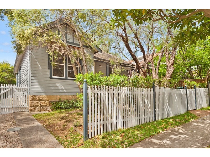 28 La Perouse Street, Fairlight NSW 2094