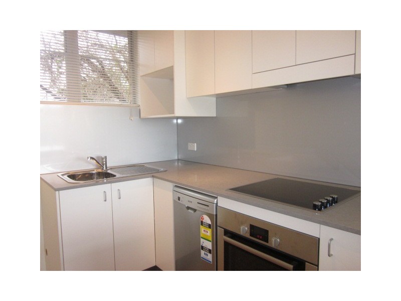 Unit 5/127 Queenscliff Road, Queenscliff NSW 2096