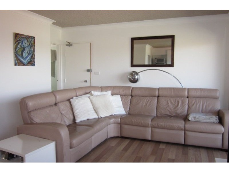 Unit 4/15 Oceanview Road, Freshwater NSW 2096