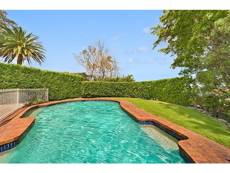 65 Peacock Street, Seaforth NSW 2092