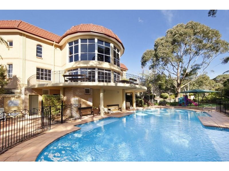 32 Tallowood Way, Frenchs Forest NSW 2086