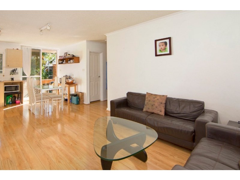 Unit 4/13 Fairway Close, Manly Vale NSW 2093