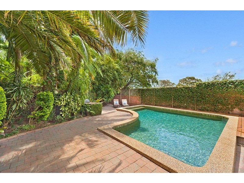 15 Phillip Avenue, Seaforth NSW 2092