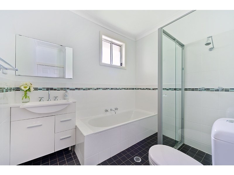 15 Phillip Avenue, Seaforth NSW 2092