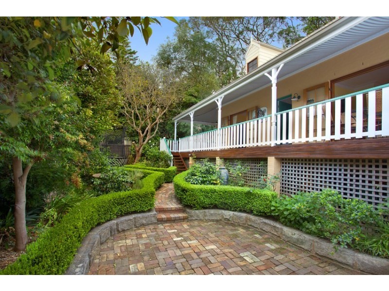 68b Ponsonby Parade, Seaforth NSW 2092