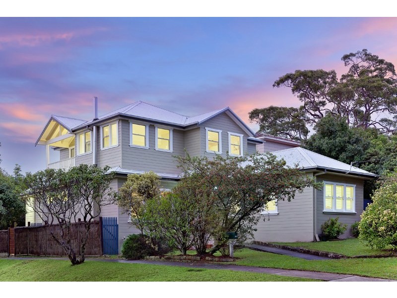 141 Upper Clontarf Street, Seaforth NSW 2092