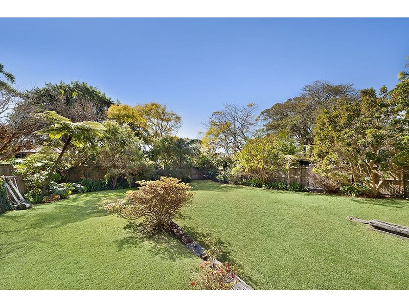 32 Peacock Street, Seaforth NSW 2092