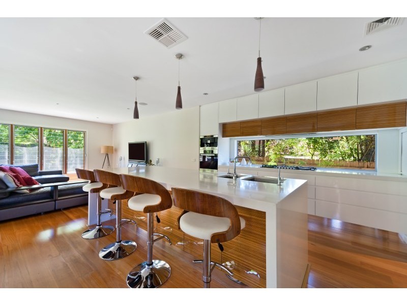 9 Arabanoo Street, Seaforth NSW 2092