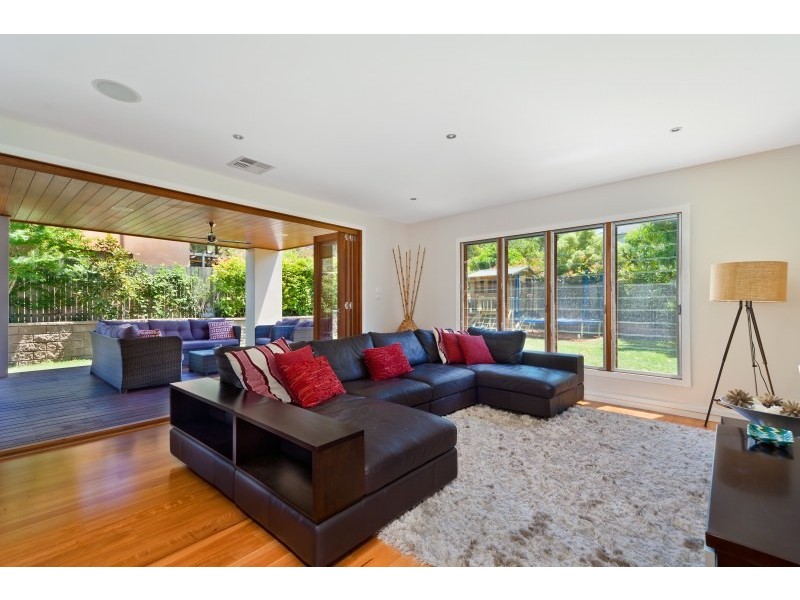 9 Arabanoo Street, Seaforth NSW 2092