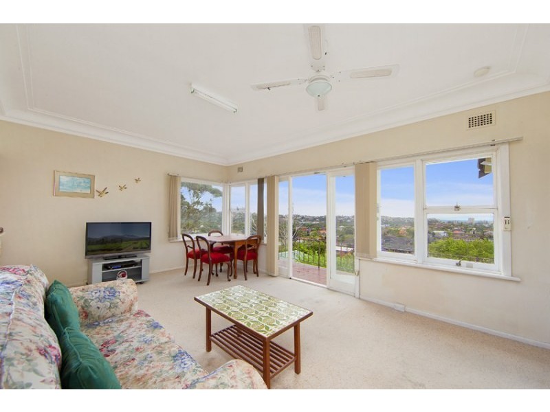 13 Horning Parade, Manly Vale NSW 2093