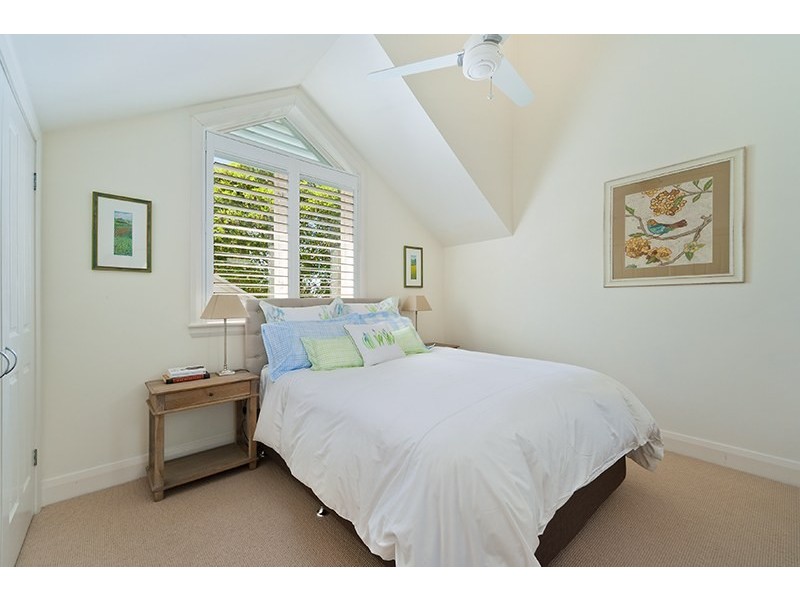 8 Hubert Street, Freshwater NSW 2096