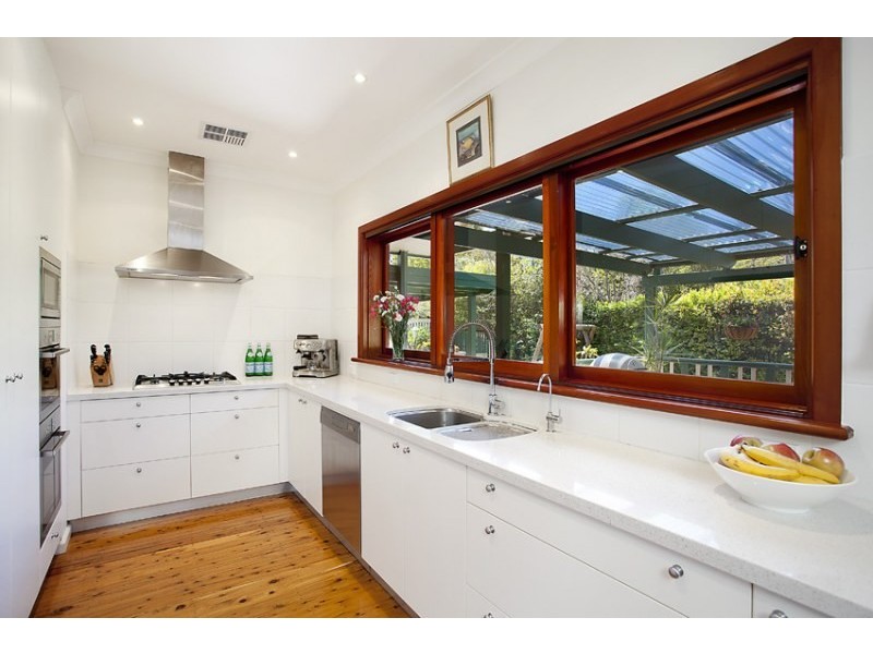 2 Kamiri Street, Seaforth NSW 2092