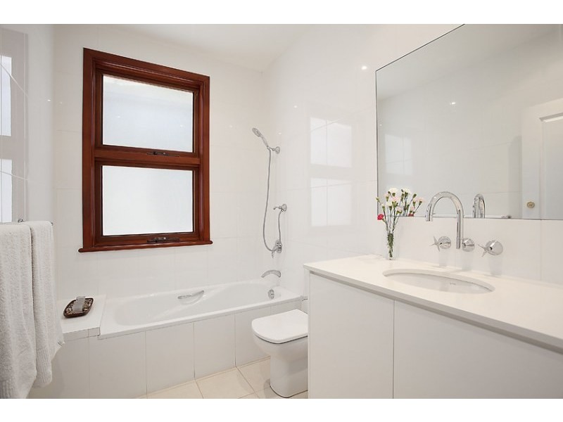 2 Kamiri Street, Seaforth NSW 2092