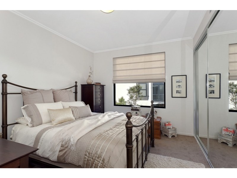 B207/2-4 Darley Street, Forestville NSW 2087