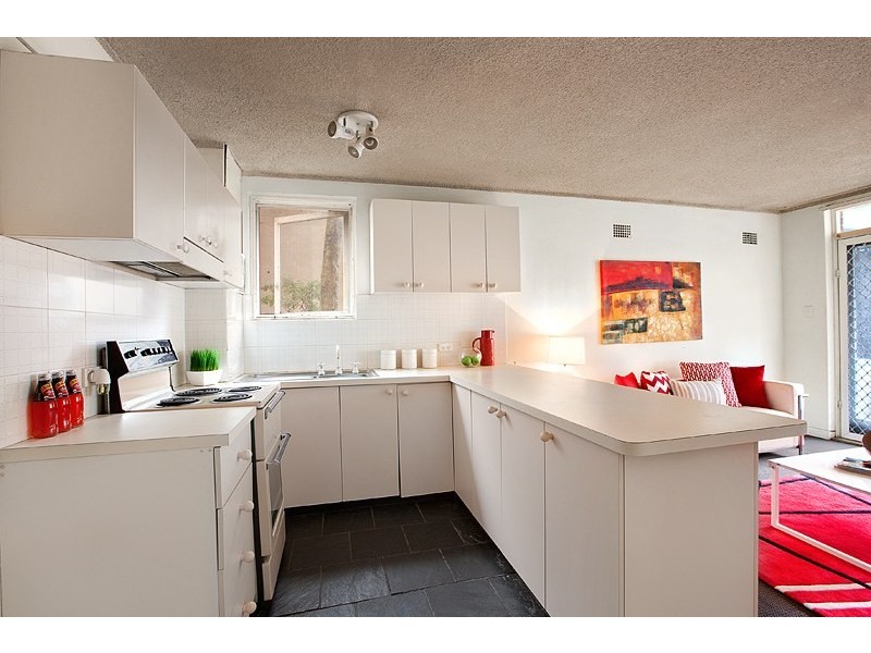 5/2 Campbell Parade, Manly Vale NSW 2093