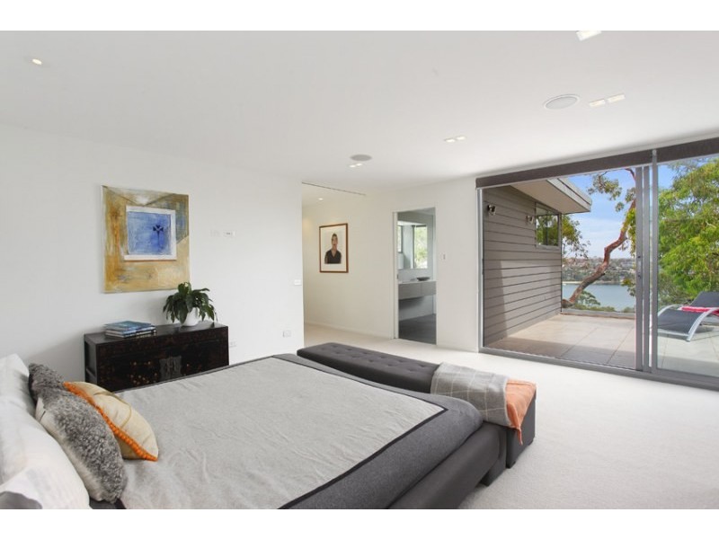 16 Cutler Road, Clontarf NSW 2093