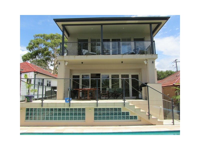 9 Pineview Avenue, Manly Vale NSW 2093