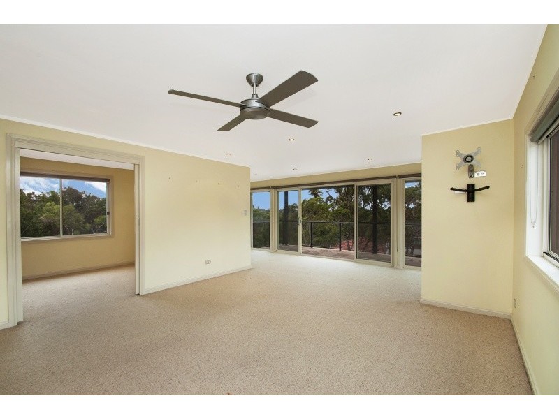 9 Pineview Avenue, Manly Vale NSW 2093