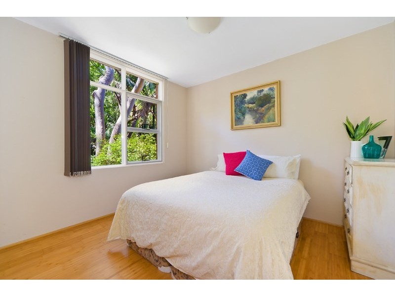 2/21 Redman Road, Dee Why NSW 2099