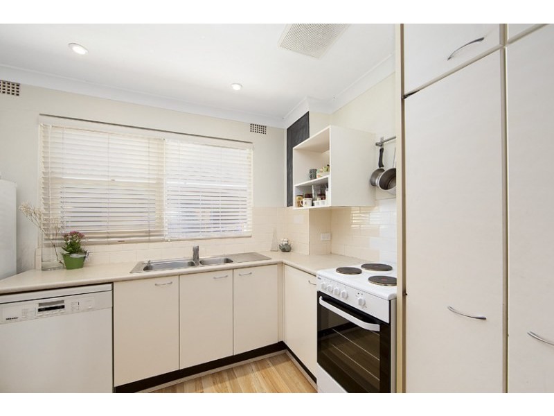 3/103 Pacific Parade, Dee Why NSW 2099