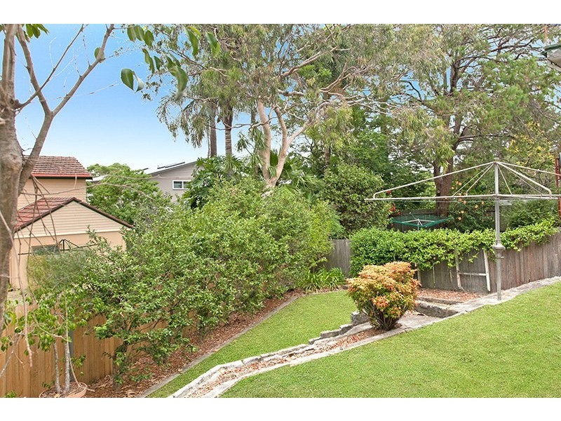 33 Wakehurst Parkway, Seaforth NSW 2092