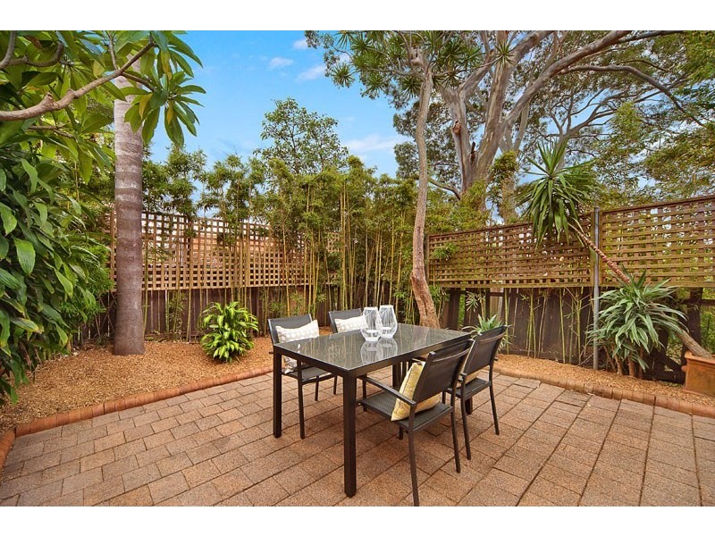 25 Thornton Street, Fairlight NSW 2094