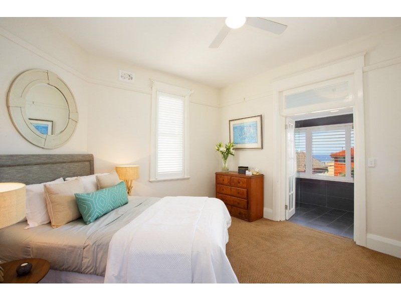 8 Fairlight Street, Manly NSW 2095