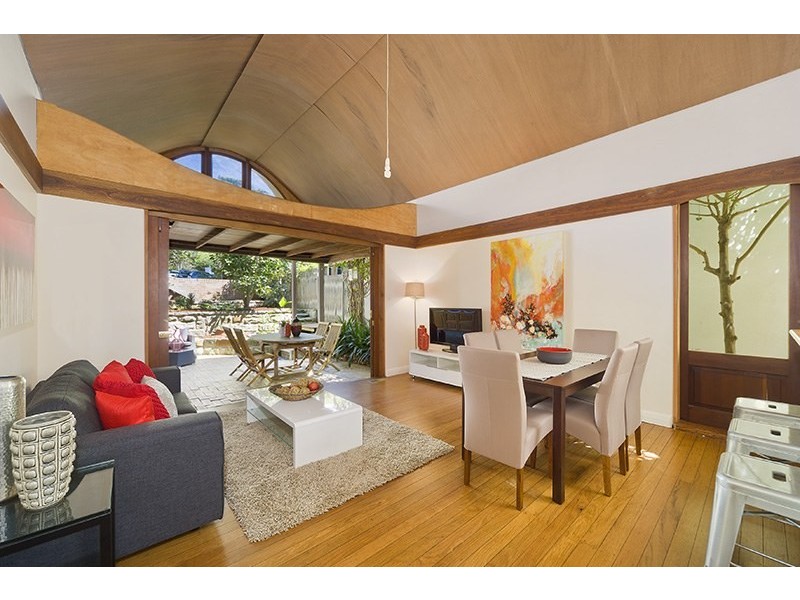 33 Kangaroo Street, Manly NSW 2095