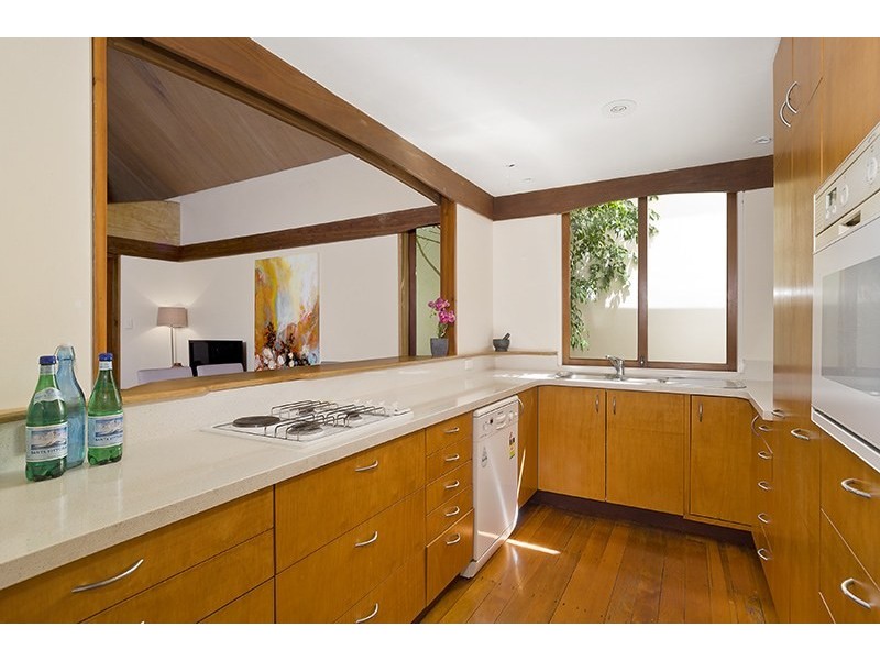 33 Kangaroo Street, Manly NSW 2095