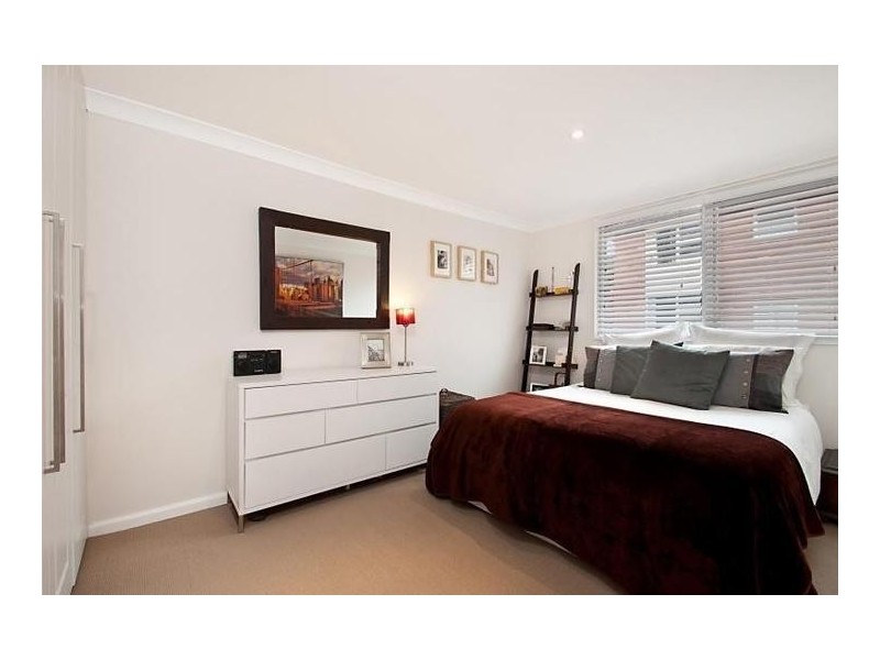 8/79 Balgowlah Road, Fairlight NSW 2094