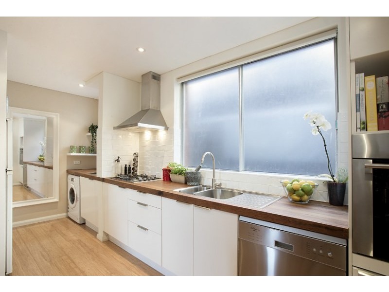 8/107 Pacific Parade, Dee Why NSW 2099