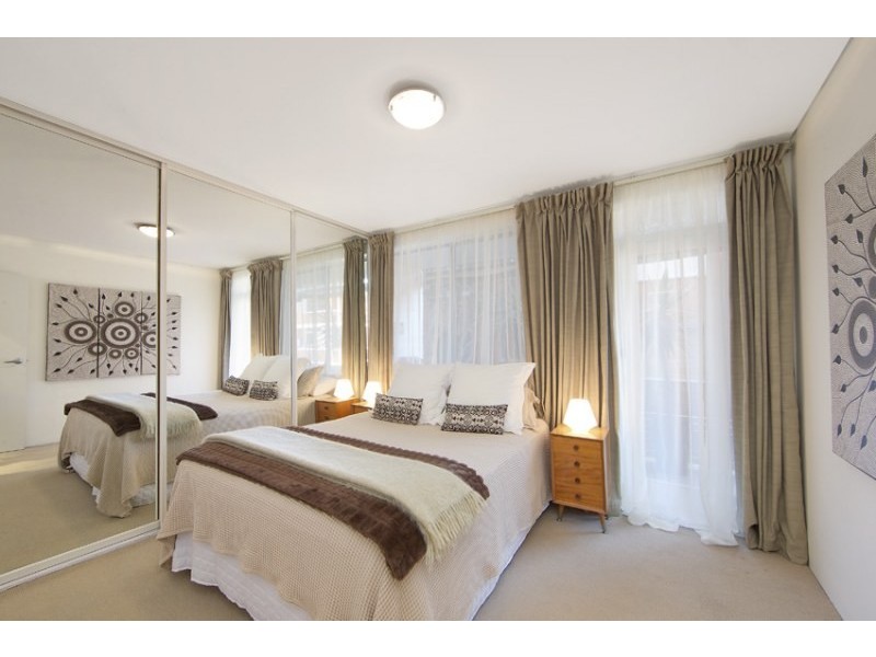 8/107 Pacific Parade, Dee Why NSW 2099