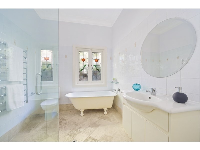 19 Clifford Avenue, Fairlight NSW 2094