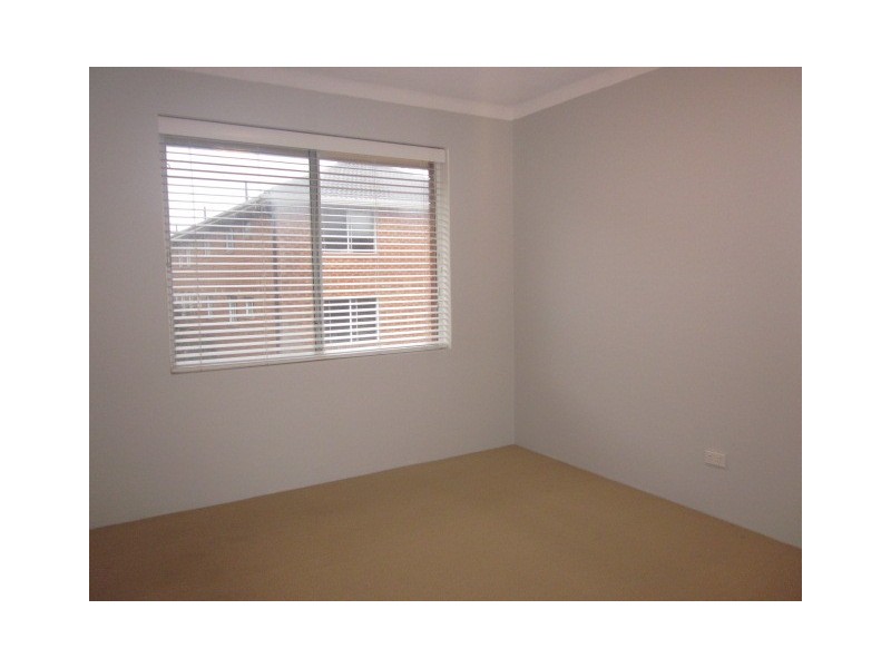 8/3 Wheeler Parade, Dee Why NSW 2099