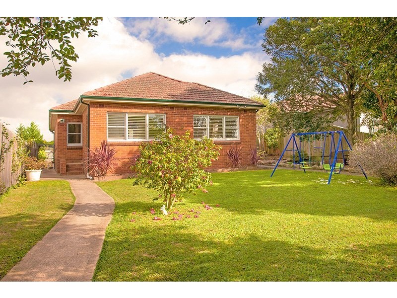 16 Wakehurst Parkway, Seaforth NSW 2092