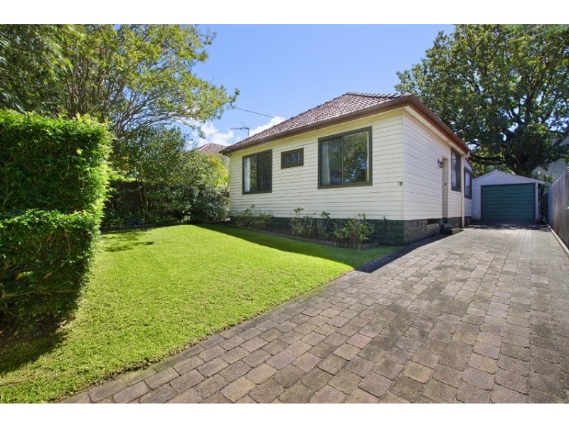 32 Woodbine Street, North Balgowlah NSW 2093