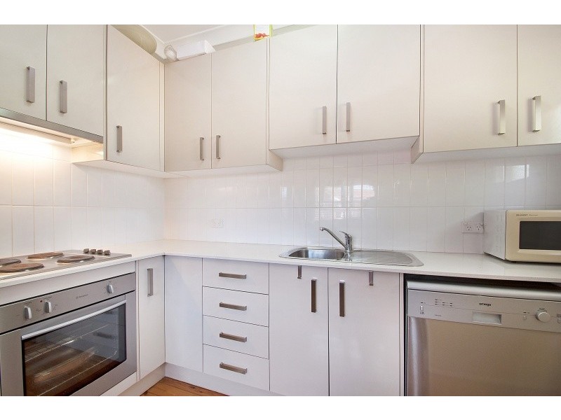 4/2 Cameron Avenue, Manly NSW 2095